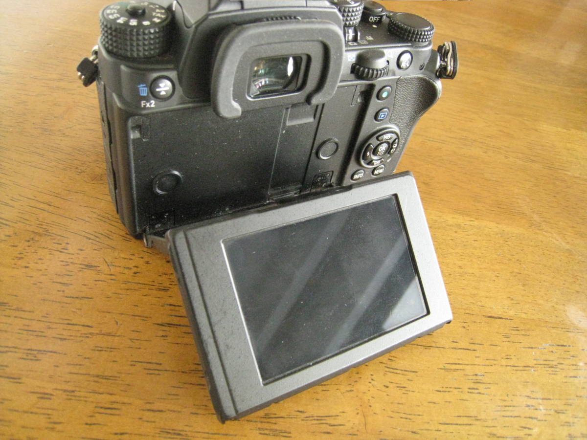 ペンタックス PENTAX KP ボディキット BLACK 実用美品　おまけ付 PENTAX ペンタックス KP Black ボディキット PENTAXKPBlack ボディ