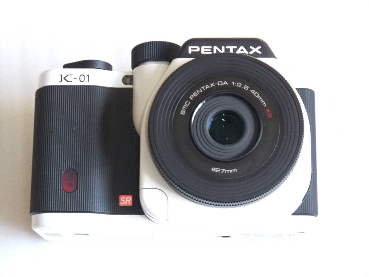 PENTAX デジタル一眼カメラ K-01 ボディ ホワイト ペンタックス PENTAX 