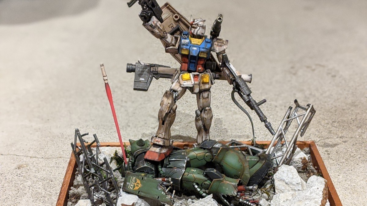 HGガンダム（ORIGIN）HGザクⅡ ガンプラ 完成品 ジオラマ プラモデル