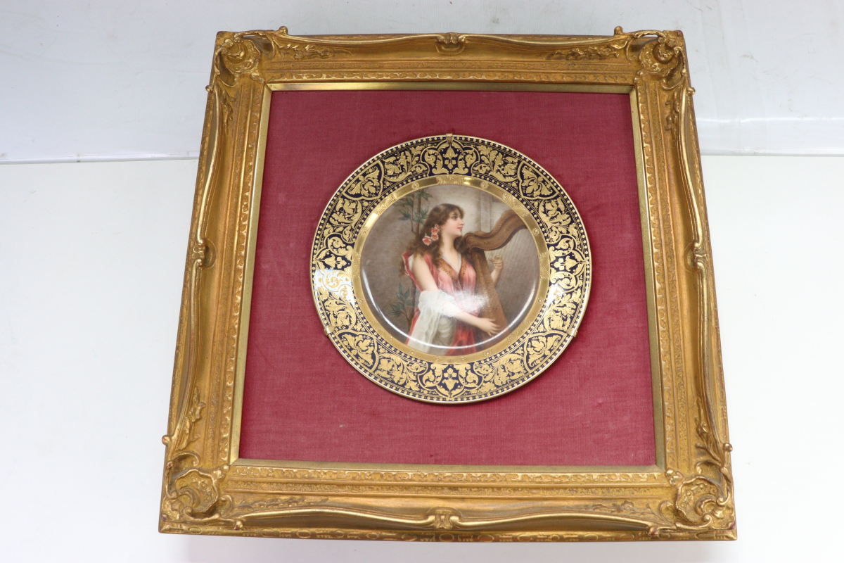 【ト足】 ROYAL VIENNA ロイヤル ヴィエナ スタイル 金彩 大皿 飾皿 プレート CA378CAA2W