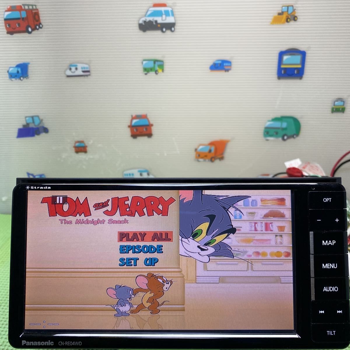 パナソニック CN-RE04WD メモリーナビ 地図SDカードは欠品です。ジャンク☆