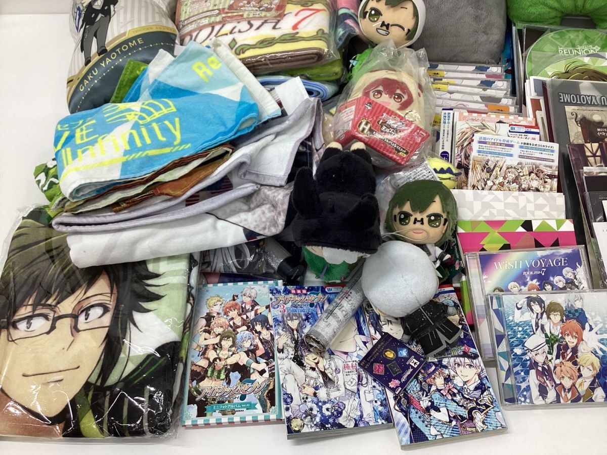 【同梱不可/現状】 アイドリッシュセブン グッズ まとめ売り クッション タオル DVD CD 漫画 他 アイドリッシュセブン グッズ まとめ売り 約5.6キロ 未検品アイドリッシュセブン 八乙女楽