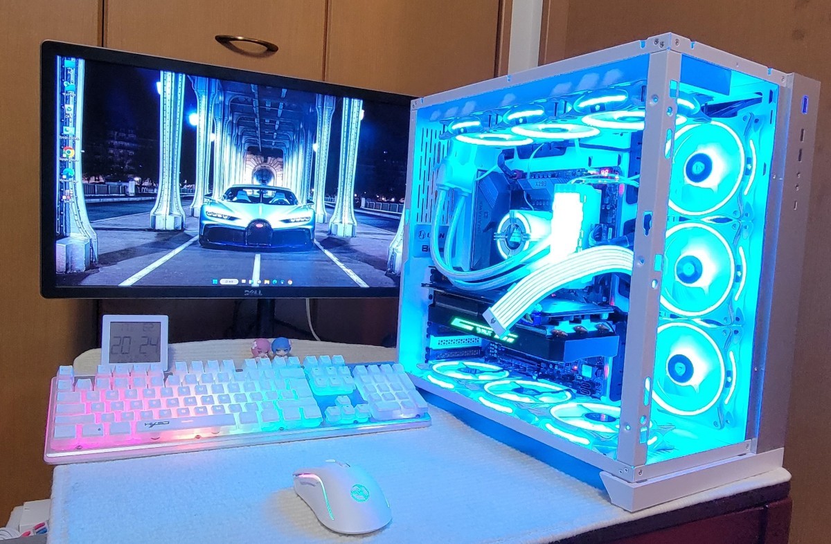 自作PC i9 7920X/DDR4 32GB/1TB SSDなど i9 Core i9-7920X - 0 Benchmark
