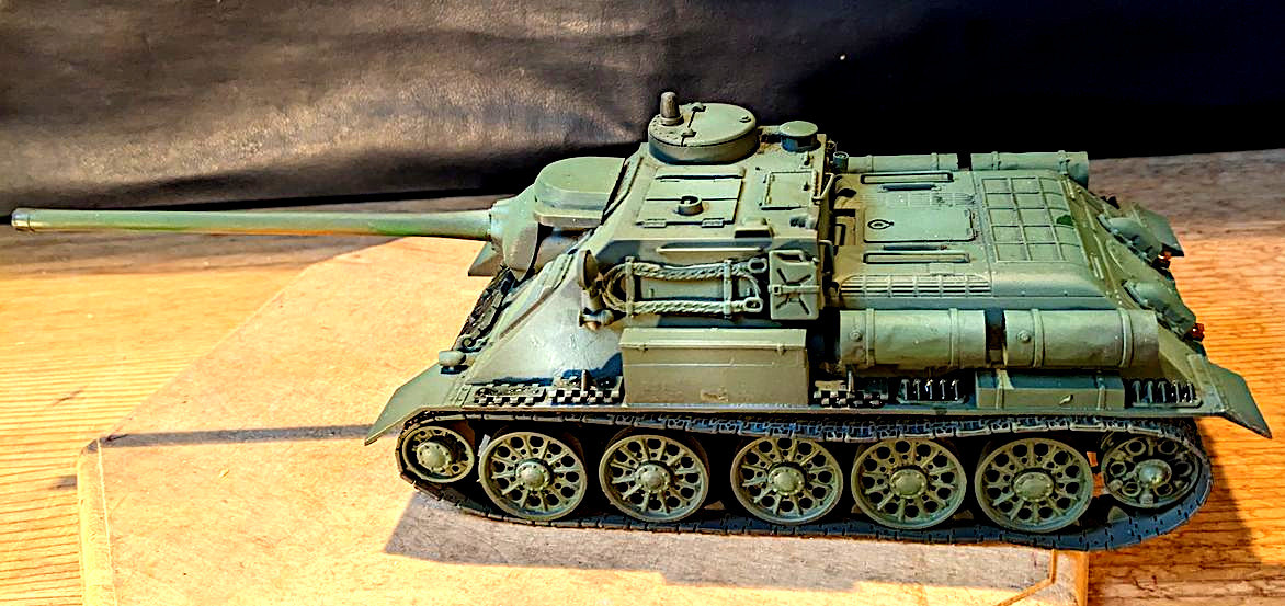 レア完成品 1/35タミヤ ソビエト陸軍自走砲 SU-100 ジェーコフ(完成 