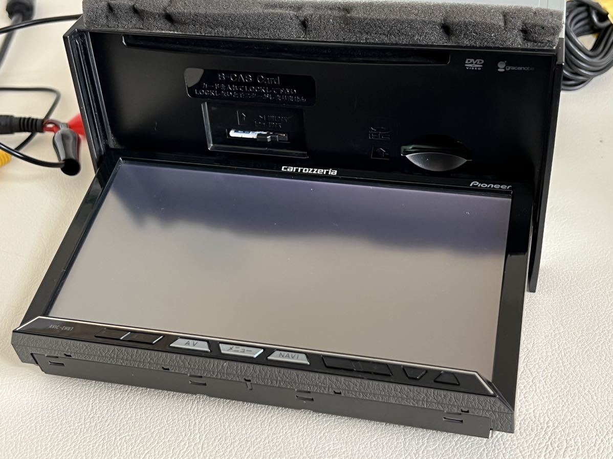 大得価，定番人気】 ☆HDDナビ☆カロッツェリア☆AVIC-ZH07☆Bluetooth☆
