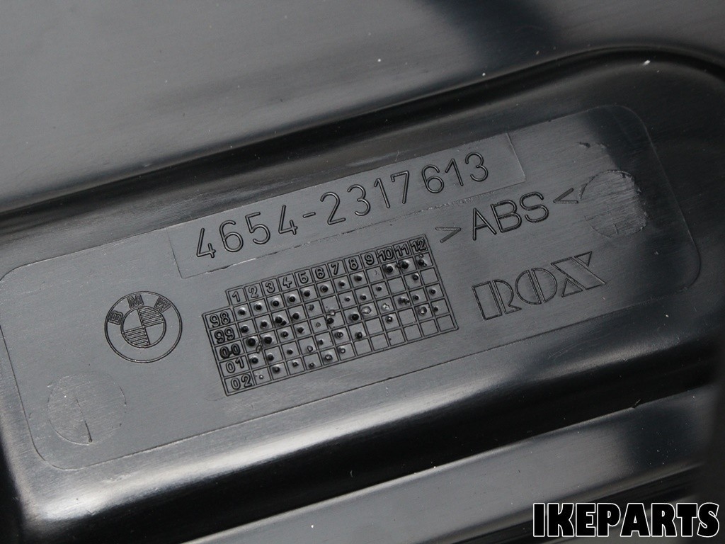 美品 BMW R1150 K1200 純正 パニアケース リッド　フタ　片側 「46542317613」 A352J0744 BMW パニアケース 2026年最新Yahoo!オークション r1150r ファン タンクバッグ