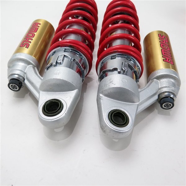 CB1300SF純正リアサスSC40 ♪CB1300SF/SC40 純正 リアサスペンション