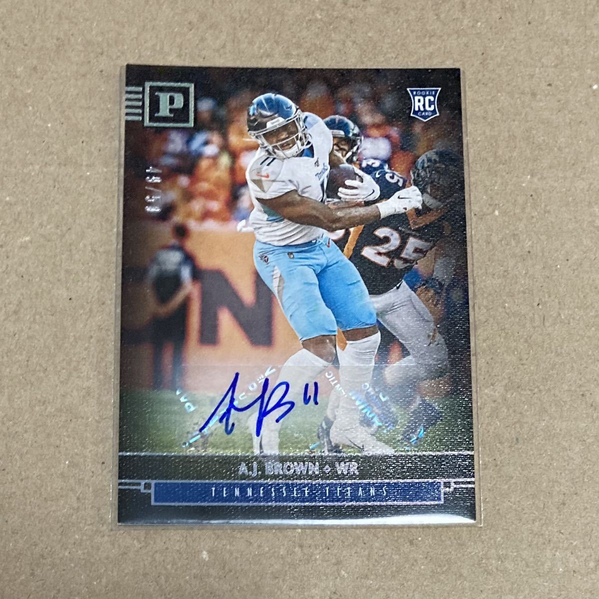 Panini A.J. Brown auto RC Titans Eagles