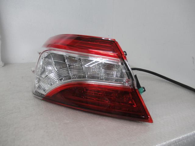 限定SALE，人気SALE カムリ DAA-AXVH70 左テールランプ 81560-33690 343317(テールライト)｜売買されたオークション情報、yahooの商品情報をアーカイブ公開 - オークファン トヨタ用