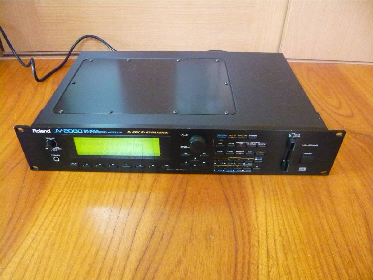 ROLAND JV-2080 電池交換済み 低価，定番人気 Roland⁄ローランド JV