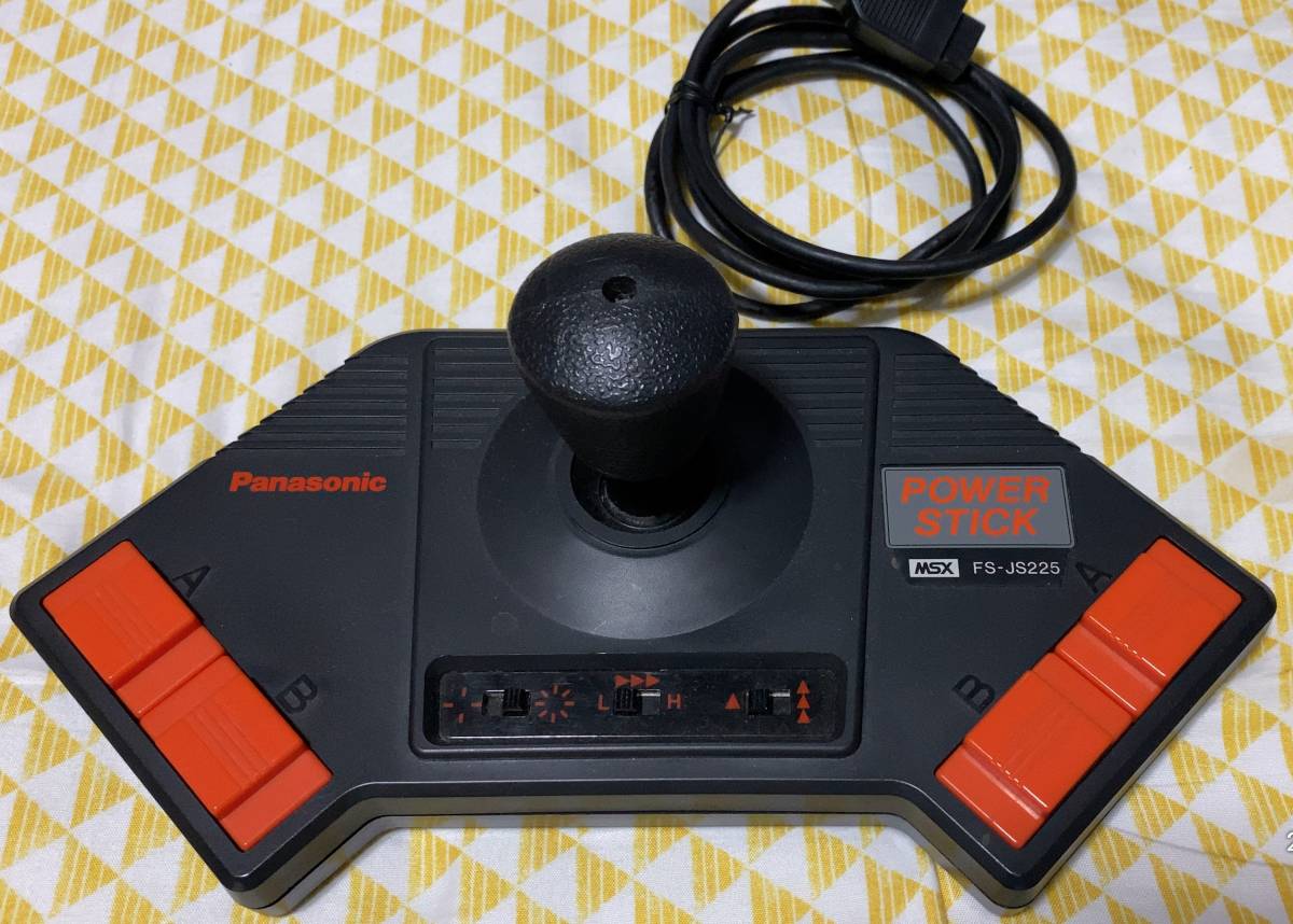 MSX2本体 Panasonic FS-A1 アダプタ、ジョイパッド2個付き Panasonic MSX2 FS-A1 パナソニック【超お買特品】 ジョイスティック