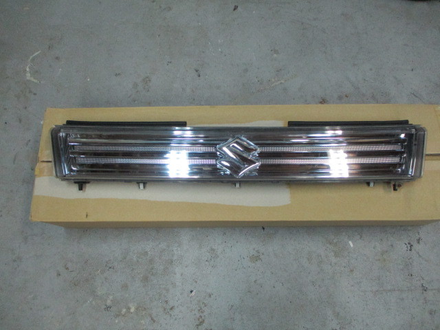 中古　点灯確認済み　程度中の上　ステー良好　SUZUKI スズキワゴンRスティングレー MH44S 後期 グリル STANLEY W1135 　72110-85P51-〇PG | スズキ V73W&frasl;V75W&frasl;V78W リアウインカー ランドクルーザー250 全方位カメラ