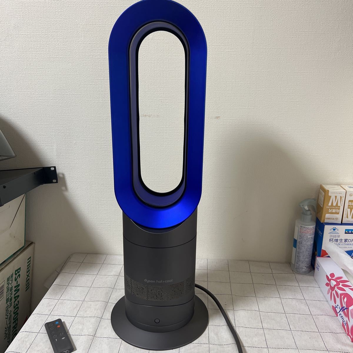  d dyson hot&cool AM09首振り ファンヒーター ホット&クール 送風機 ダイソン 2014年製(その他)｜売買されたオークション情報、yahooの商品情報をアーカイブ公開 - オークファン その他