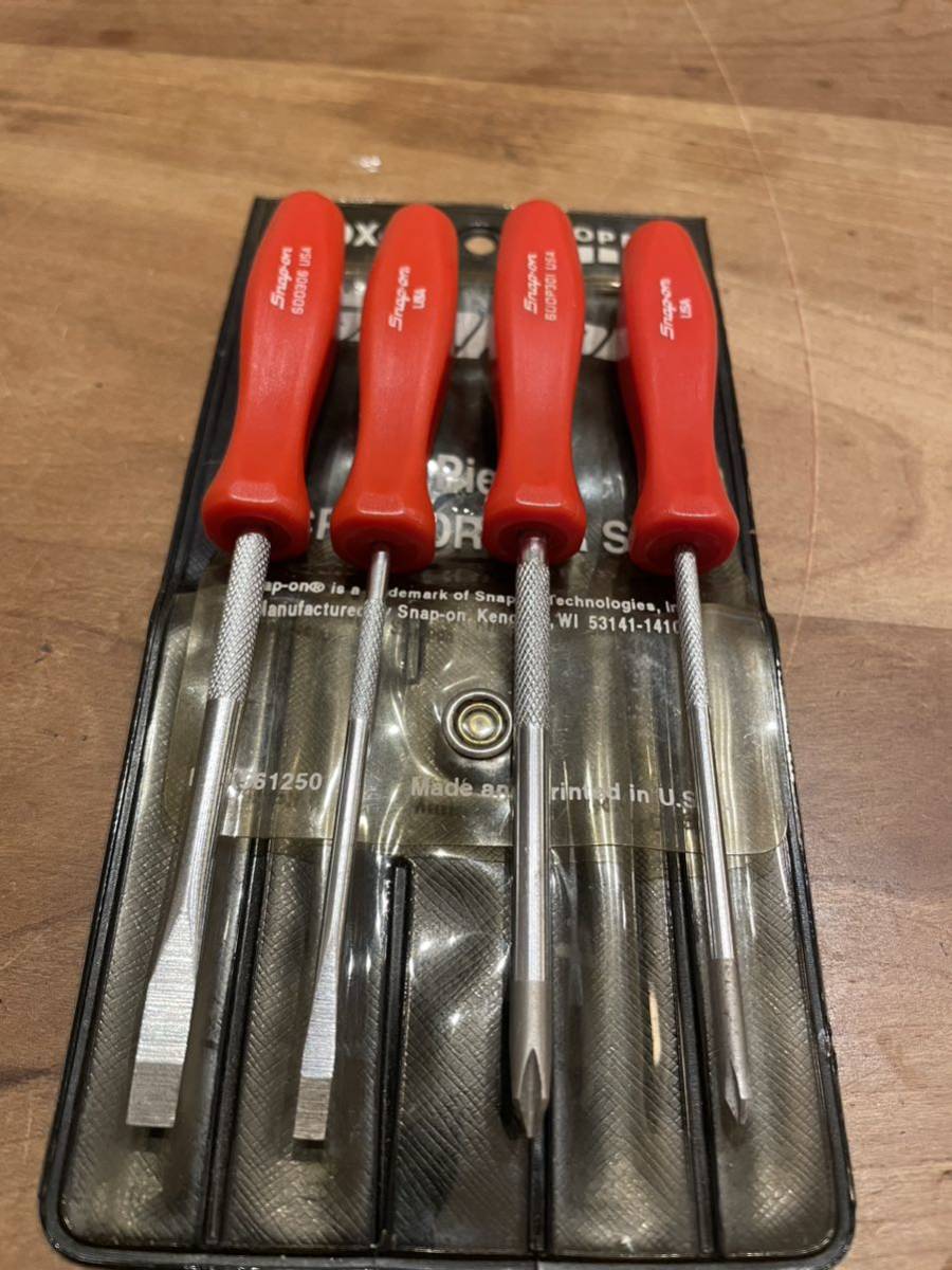 スナップオン snap-on ミニドライバーセット　レッド　SDDX40