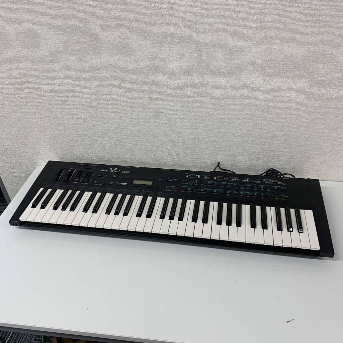 Gt11 sa】YAMAHA V2 シンセサイザー ヤマハ 動作品 ソフトケース