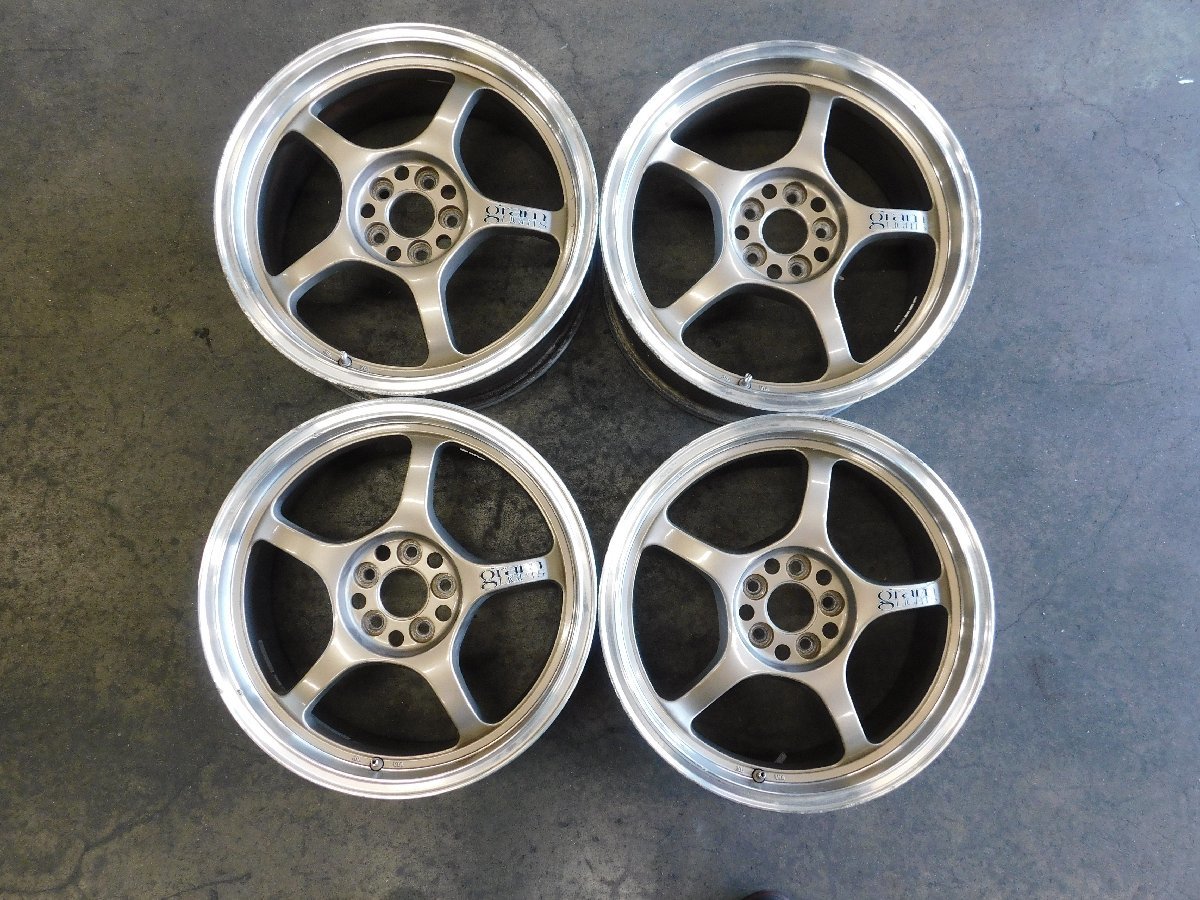 ＲＡＹＳ　レイズ　グラムライツ　５７Ｃ　17インチ　アルミホイール　7.5ＪＪ　オフセット48　ＰＣＤ100　5穴　ハブ径約64ミリ