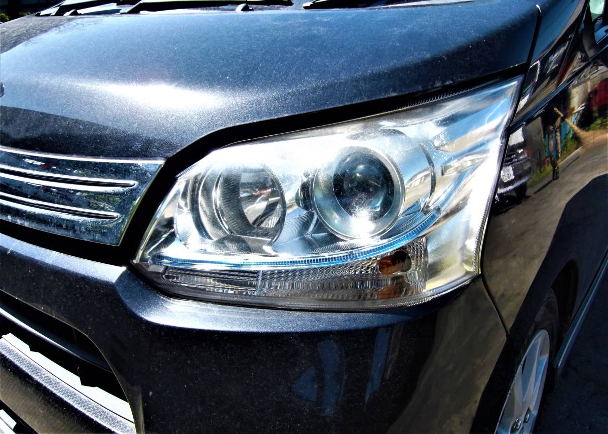 ムーブLA100S　H23年式　ヘッドライト左