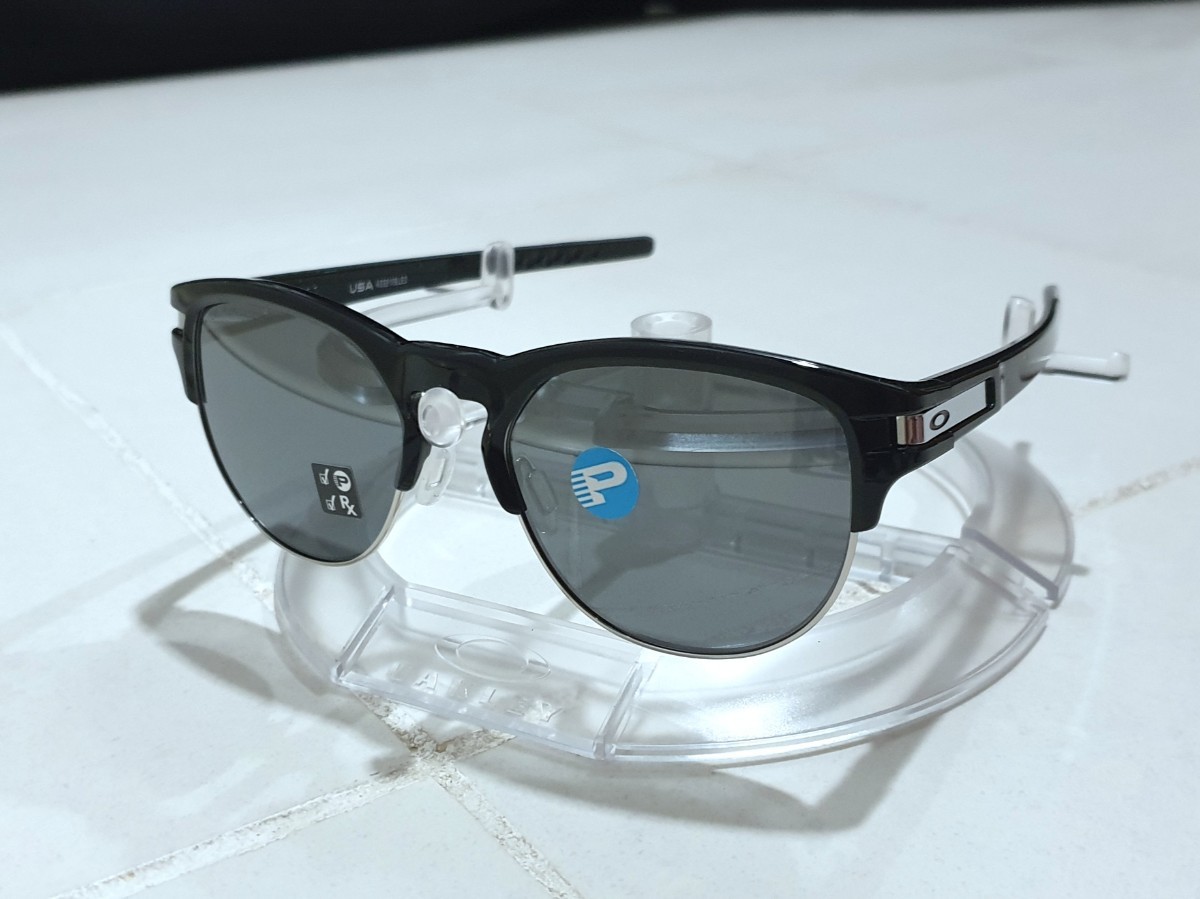  正規品 偏光 OAKLEY LATCH KEY オークリー ラッチ BLACK IRIDIUM POLARIZED ブラック イリジウム ポラライズド サングラス OO9394-06(セル、プラスチックフレーム)｜売買されたオークション情報、yahooの商 セル、プラスチックフレーム