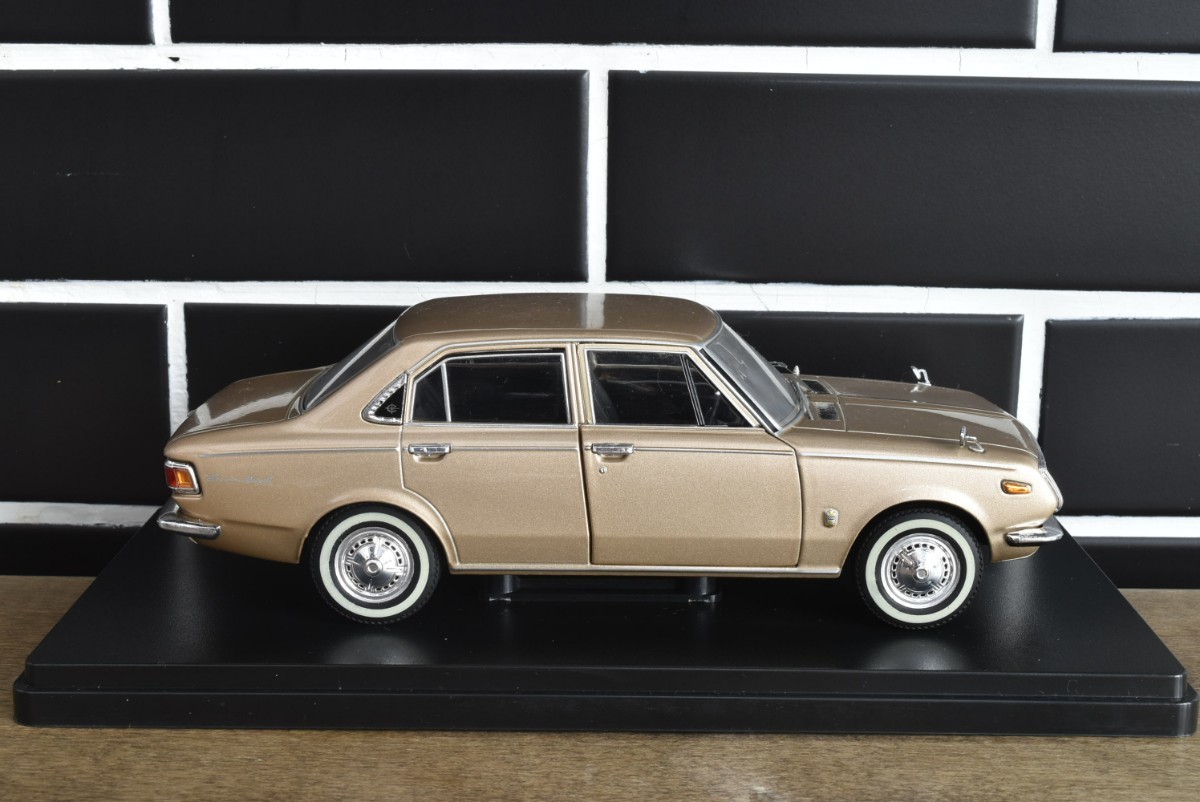 アシェット 1/24 国産名車コレクション トヨペット コロナ マークII