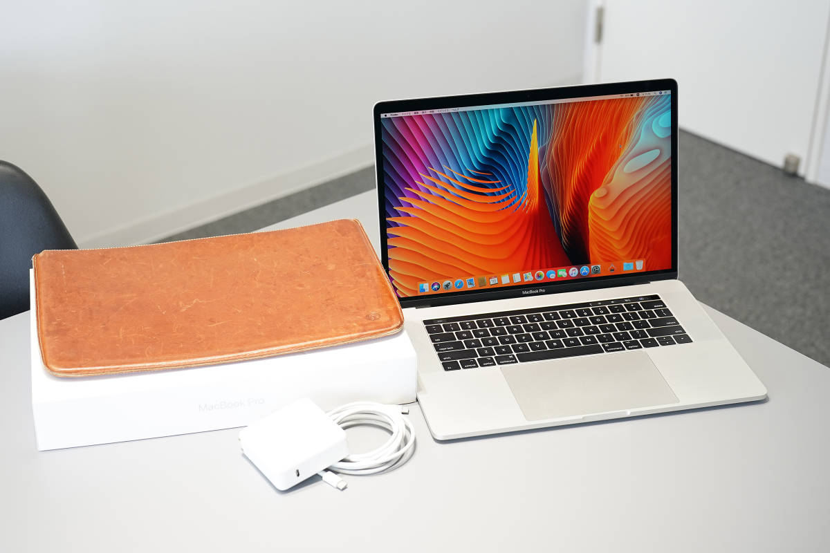 MacBook Pro Apple 15-inch - Mid i7 (15-inch, (Retina, | Review 
