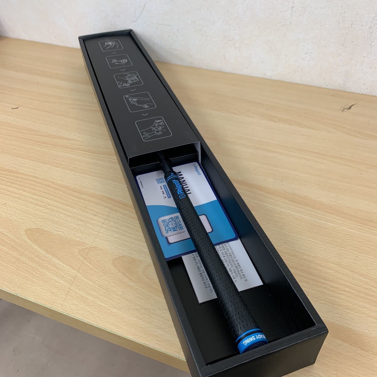 美品 Phigolf2(ファイゴルフ2) ゴルフ練習器具 スイング練習器 家庭用 