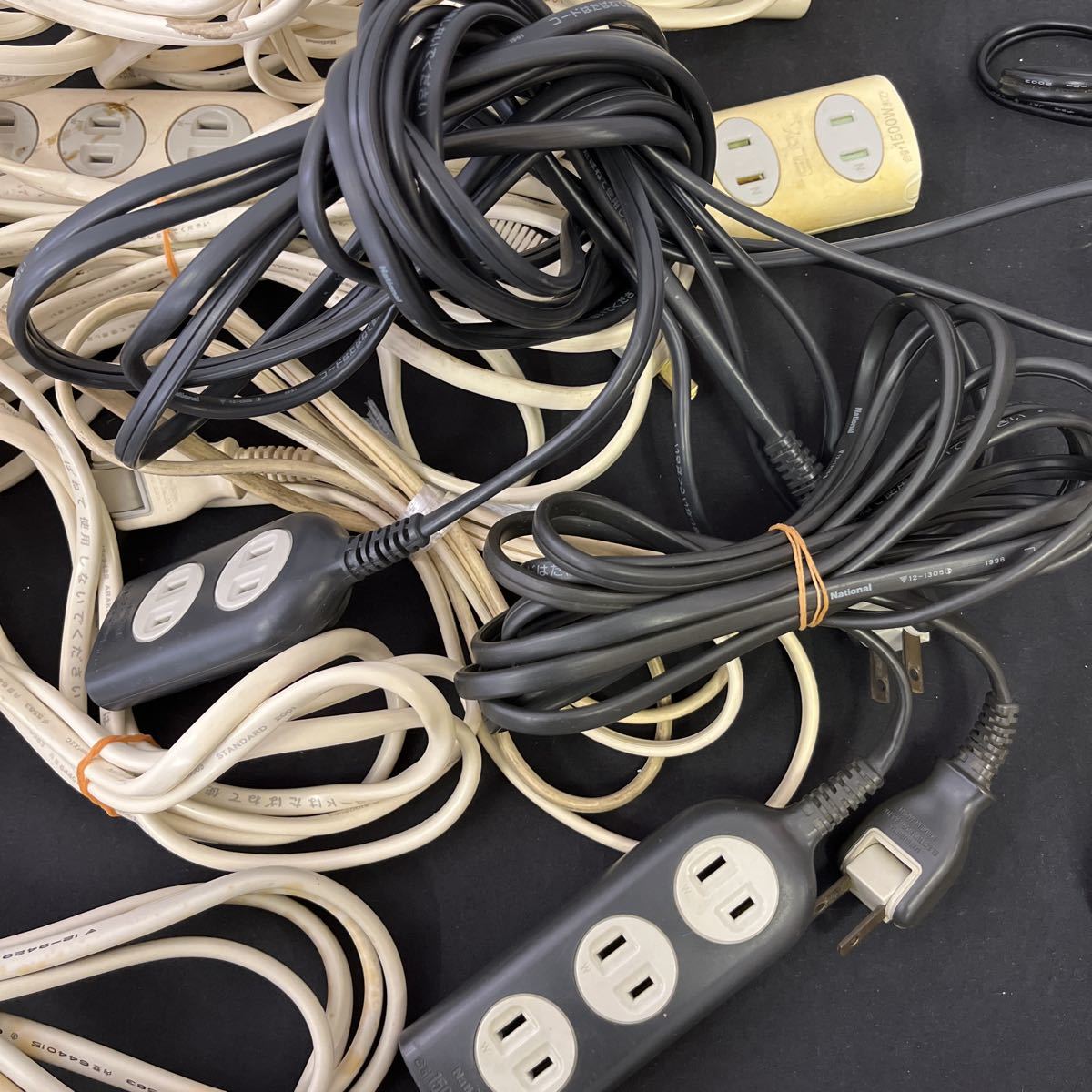 電源タップ 延長コード OAタップ 4個口 電源コード Yahoo!オークション 