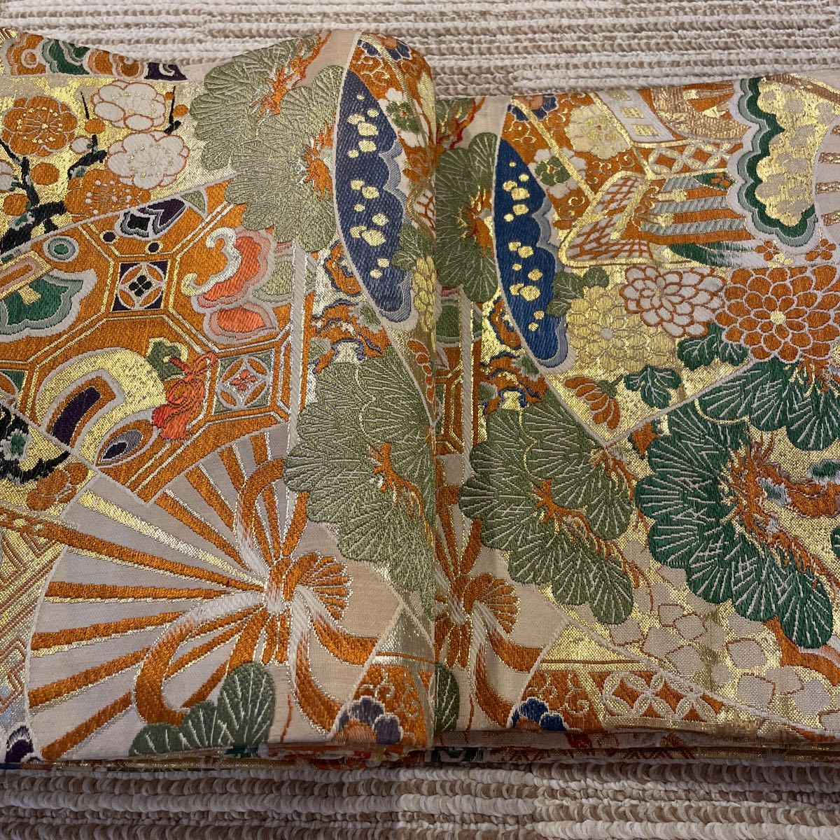 アンティーク正絹丸帯 松竹梅 鶴 扇 笹 呉服屋商品 着物 着付け 和裁 七緒 リメイク(丸帯)|売買されたオークション情報、yahooの商品 ...