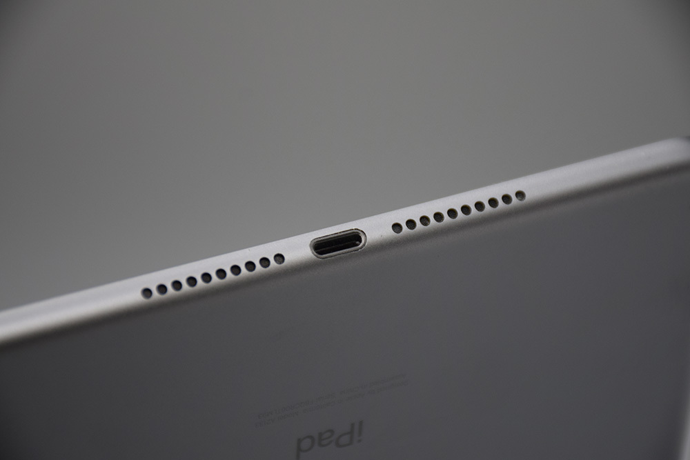 送料無料】Apple iPad mini 5 64GB Wi-Fi 第5世代【認定整備済製品】
