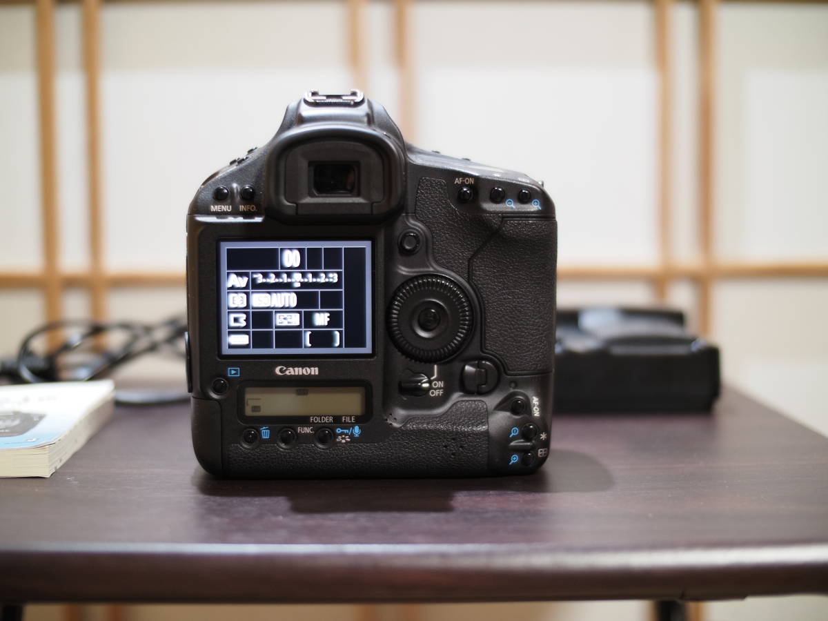 Canon EOS-1D Mark 4 Canon Mark IV Cover(s) Port Photography