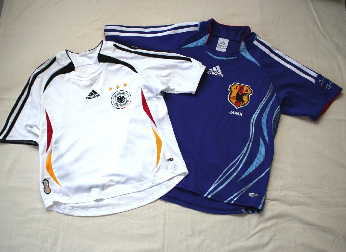 ★送料無料！未使用品アディダス/adidas『2007年日本代表140cm＆ドイツ代表130cmユニフォーム2着セット』古着のgplus広島 2305s3
