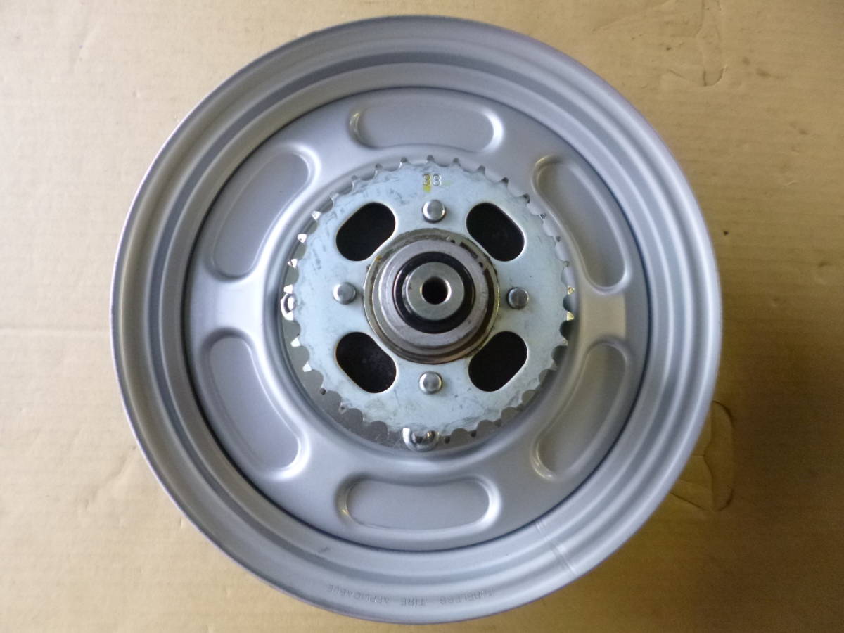 XR100モタード エイプ100 APE100 HD13 リアホイールSet 純正当時 XR100モタード エイプ100 APE100 HD13 リアホイールSet 純正当時