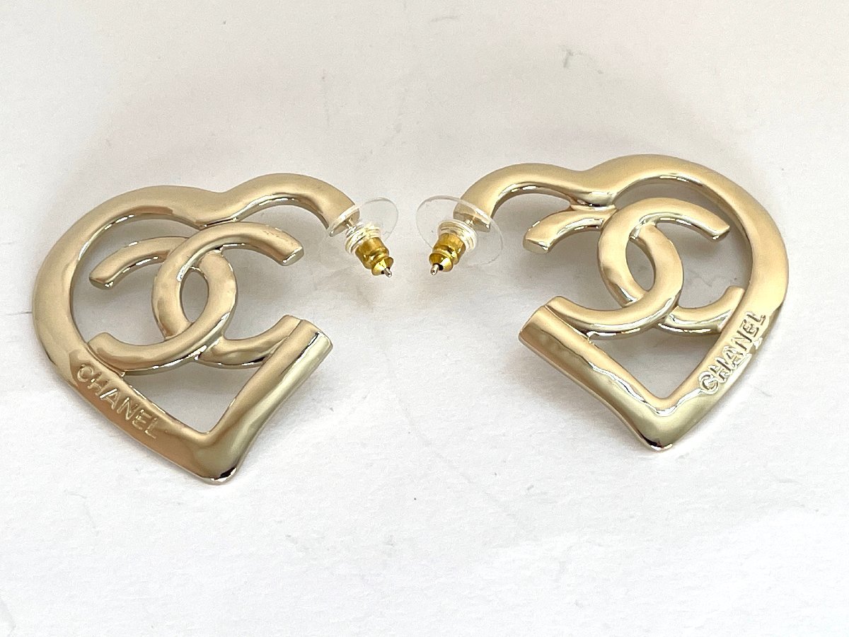 美品】CHANEL シャネル ピアス ハート ココマーク 【公式通販】