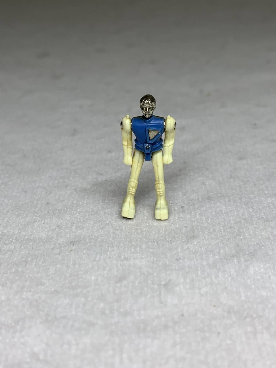 お値下げ中　ダイアクロン隊員　青色　トランスフォーマー　ミクロマン トランスフォーマー ダイアクロン隊員 白青 ミクロマン 部品 パーツ