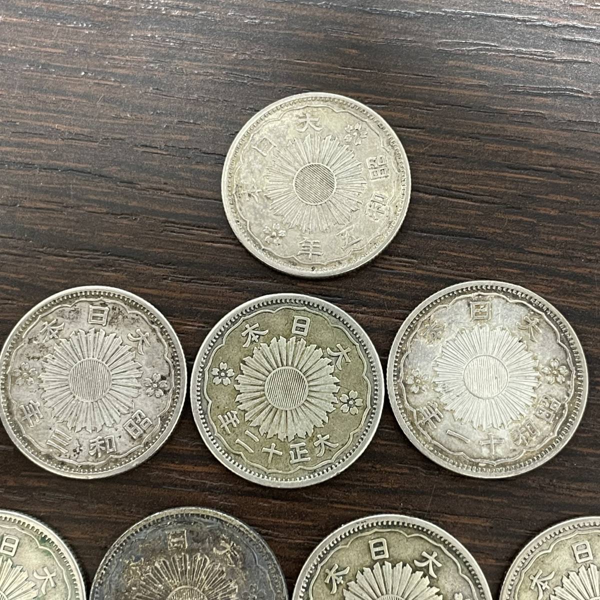 【古銭】美品　近代銭　大正11、12、13、14、15　小型50銭銀貨　鳳凰 美品 近代銭 大正11、12、13、14、15 小型50銭銀貨 鳳凰 美術品