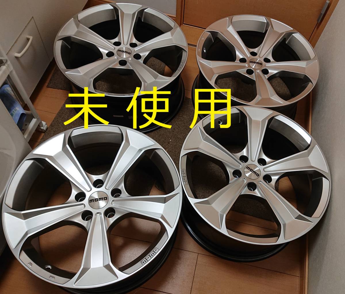 新品未使用 MOMO SENTRY モモ セントリー 19×9.5J +40 5H‐114.3 Φ72.3