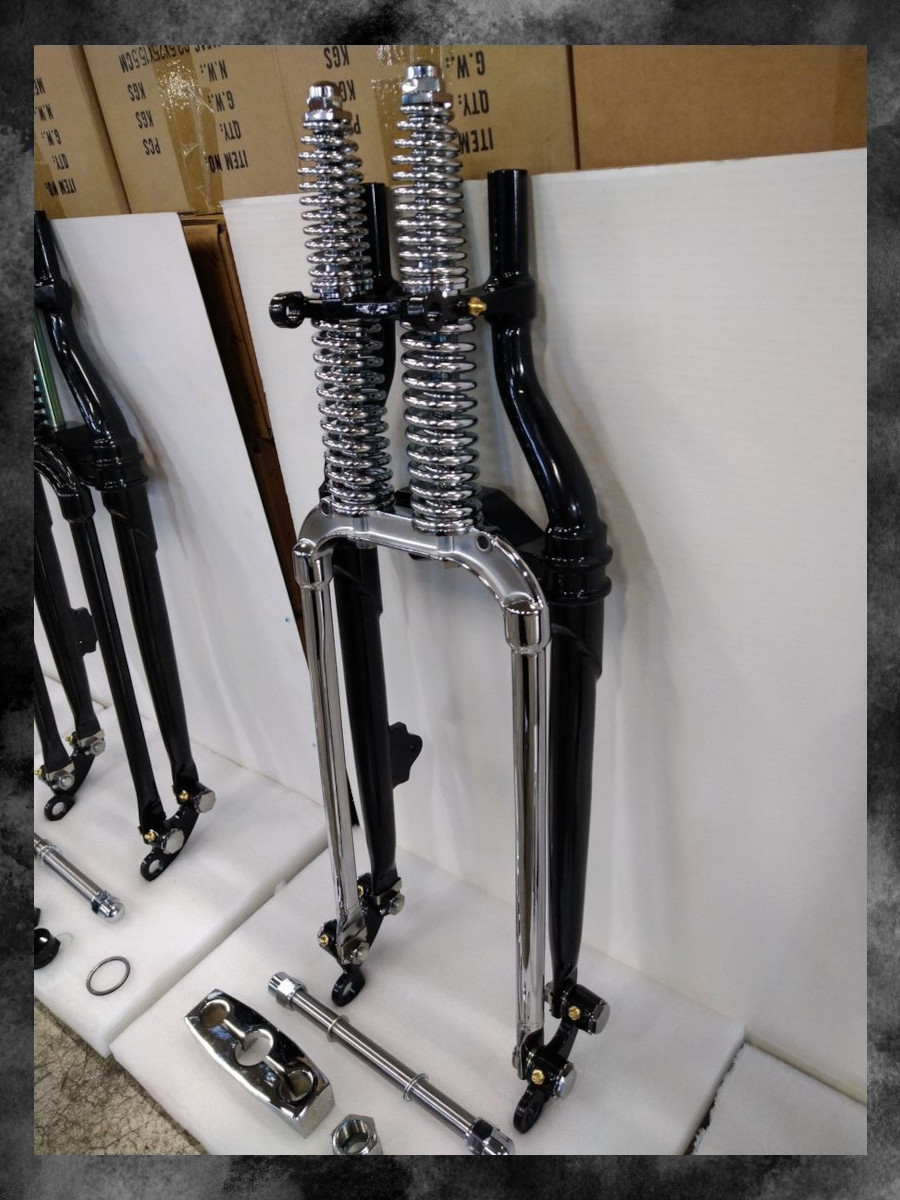 業界最安値】74スプリンガーフォーク19“ ハーレー・ショベル・パン