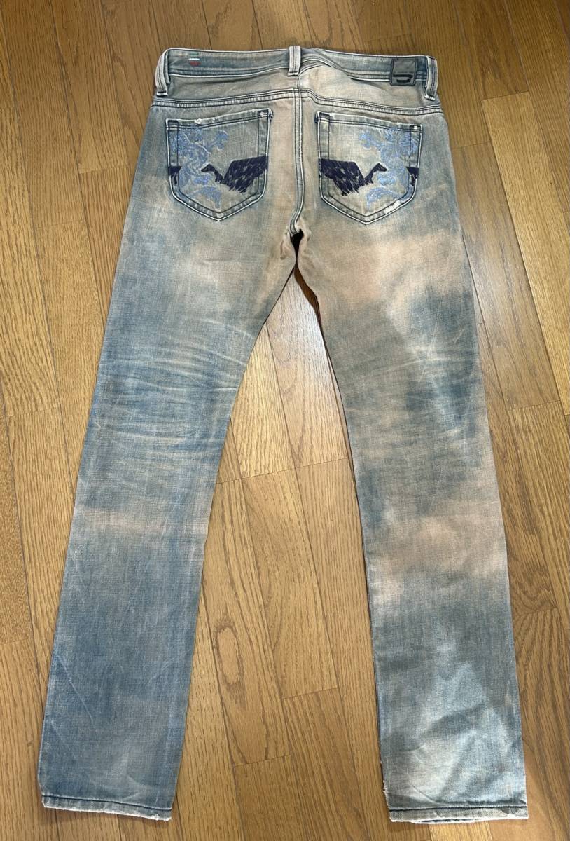 ITALY製 DIESEL ディーゼル THANAZ USED加工 スキニー 刺繍 ポケット 