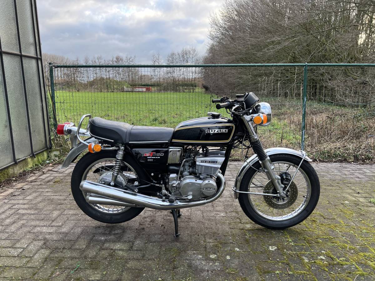1976年 スズキ GT380 サンパチ | CBX400 | CB400F | GS400 | 400SS