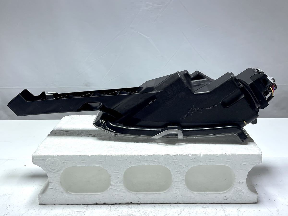 S-1315 レクサス NX 右 フォグランプ LED AGZ10 AYZ10 前期 KOITO 78-7