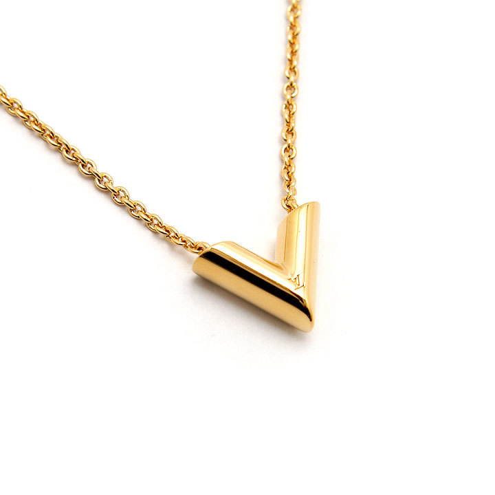 ルイ・ヴィトン エセンシャル vの通販