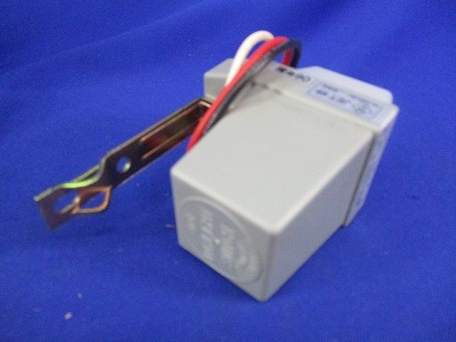 アイ光電式自動点滅器 PBL1003(電線管)｜売買されたオークション情報