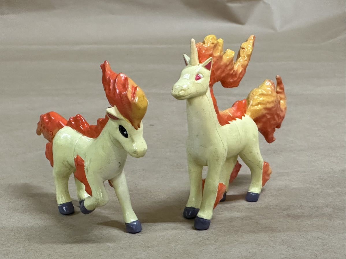 中古品 初期 進化 セット ポケモン モンコレ フィギュア ポニータ