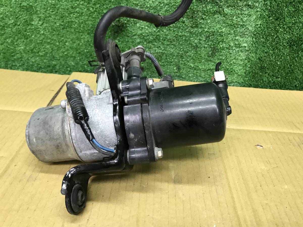H22年 管0950 DAA-UVF46 レクサス LS600hL ハイブリッド 中期 2UR 純正