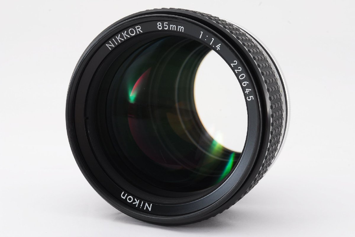 85mm Nikon NIKKOR F1.4 Ai-S : Ai-s ☆極上美品☆ニコン 使用