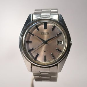 SEIKO 7005のYahoo!オークション(旧ヤフオク!)の相場・価格を見る
