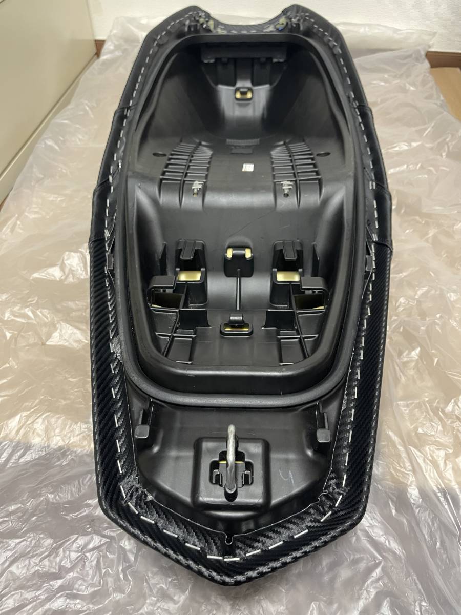 TWR製 PCX125/160用純正ベース加工 ローダウンカスタムシート（タック