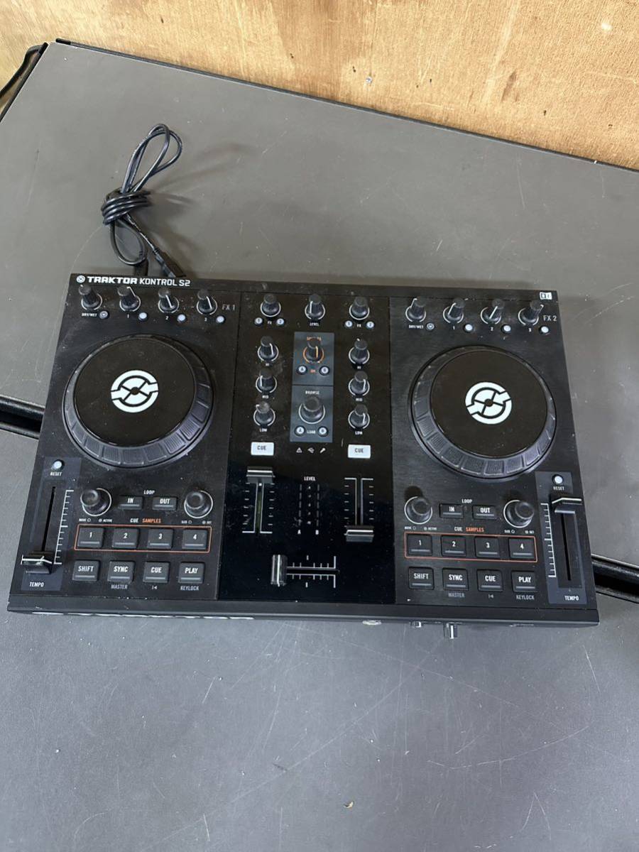 Native Instruments TRAKTOR KONTROL S2 DJコントローラー 音響機材