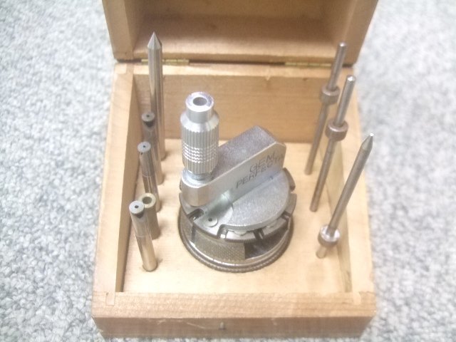 1円スタート!】GEM 時計修理用工具 天真抜き工具 パーフェク 1円スタート!】GEM 時計修理用工具 天真抜き工具 パーフェク