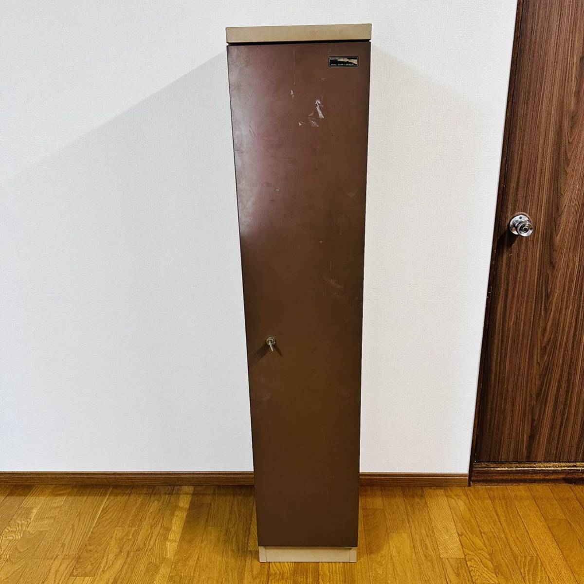 ガンロッカー 鍵付き イトーキ ITOKI 35×30×150 散弾銃 猟銃 クレー 
