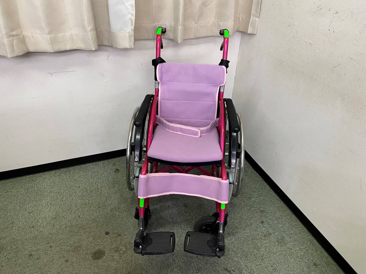 障害児用バギー車椅子 ピンク テーブル付き